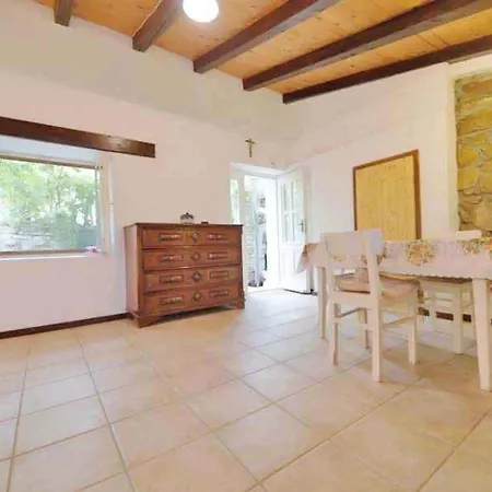In 33230 Apartamento