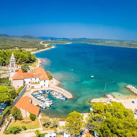 Apartamento In 33230 Veli Lošinj