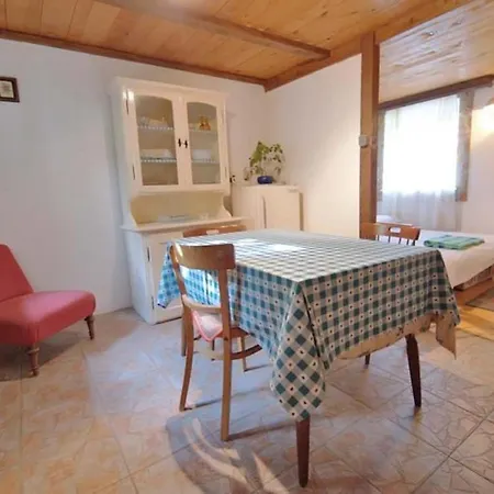 Apartamento In 33230