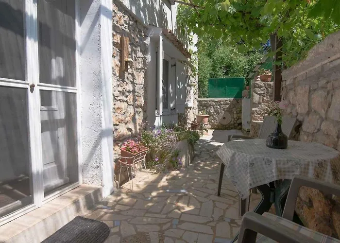 Apartamento In 33230 Veli Lošinj