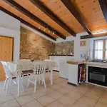 Appartamento In 33230 Lussingrande