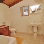 Appartamento In 33230 Lussingrande