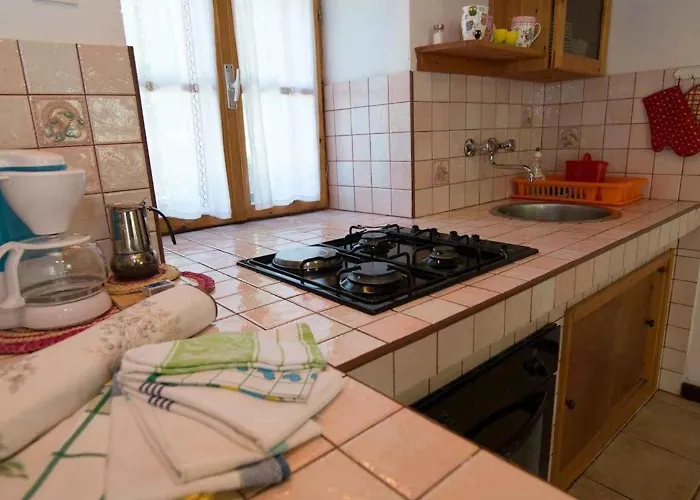 Apartman In 33230