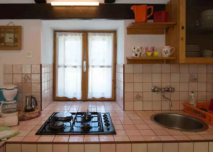 In 33230 Veli Lošinj